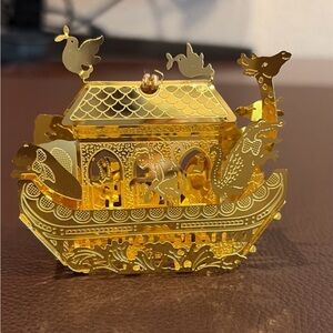 Gold Noah's Ark Ornament